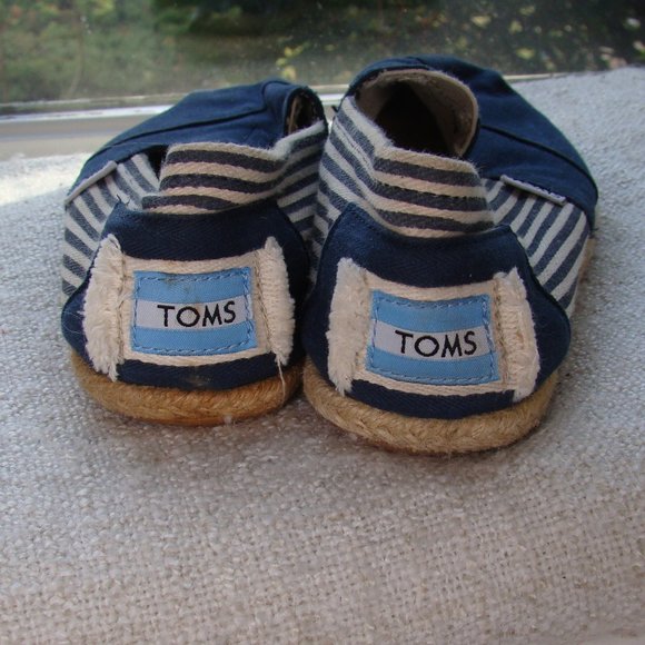 Toms Striped Casual Slip On Loafer Espadrille Flats blue Canvas, Size 6.5 - Picture 4 of 4